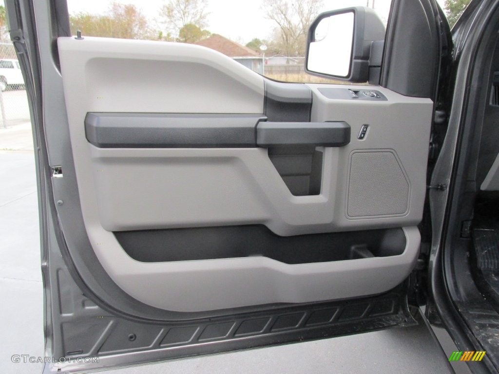 2016 F150 XL Regular Cab - Magnetic / Medium Earth Gray photo #18