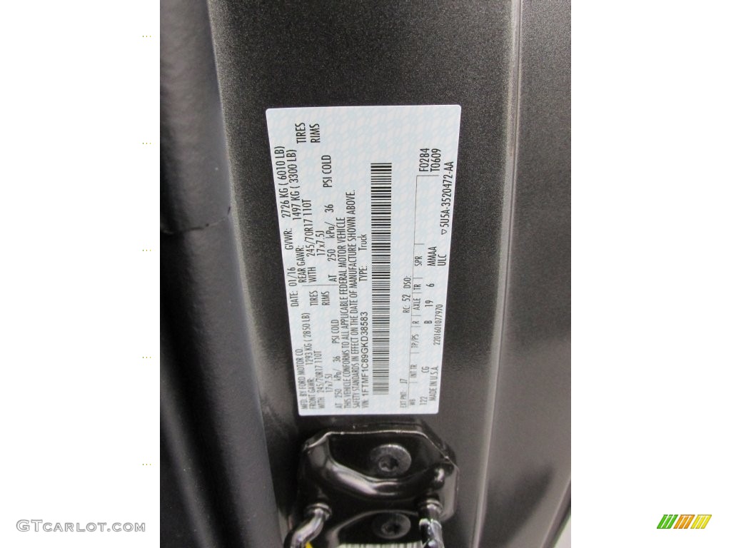 2016 F150 XL Regular Cab - Magnetic / Medium Earth Gray photo #29