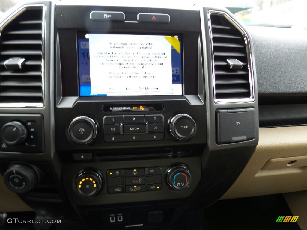 2016 F150 XLT SuperCrew 4x4 - Bronze Fire / Medium Light Camel photo #13