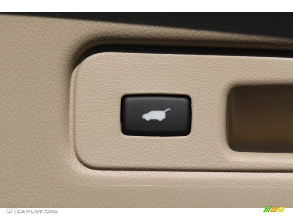 2016 RDX Technology - Basque Red Pearl II / Parchment photo #19