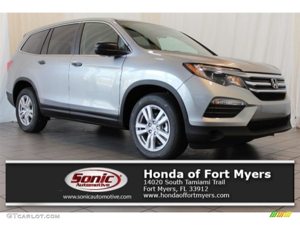 2016 Pilot LX - Lunar Silver Metallic / Gray photo #1
