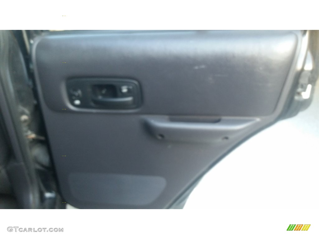 2001 Cherokee Sport 4x4 - Black / Agate photo #17