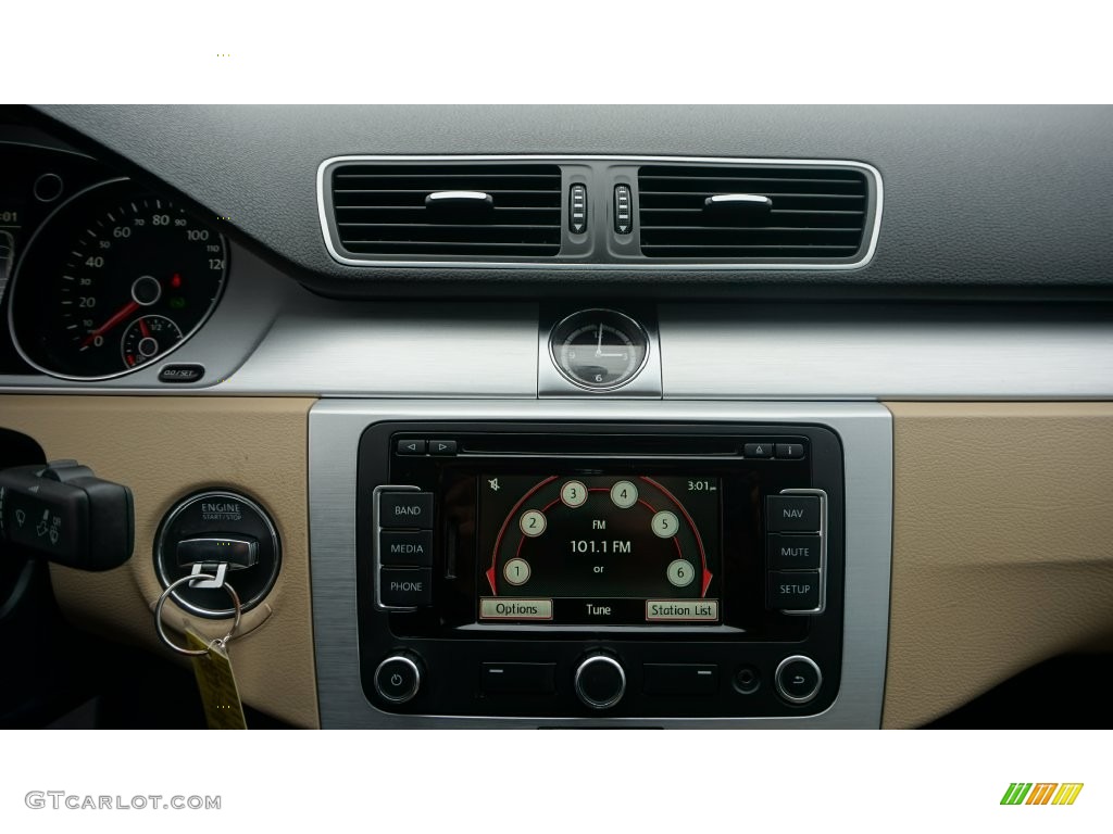 2013 CC Sport Plus - Deep Black Metallic / Desert Beige/Black photo #24
