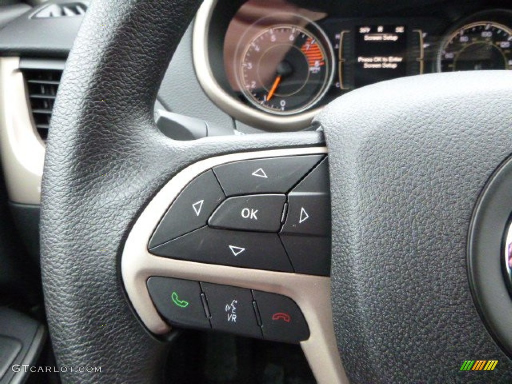 2016 Jeep Cherokee Sport 4x4 Controls Photos