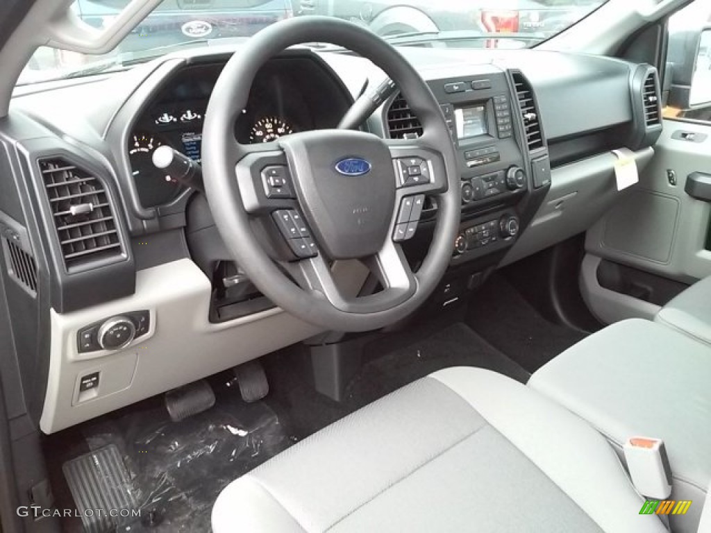 2016 F150 XL Regular Cab - Shadow Black / Medium Earth Gray photo #20