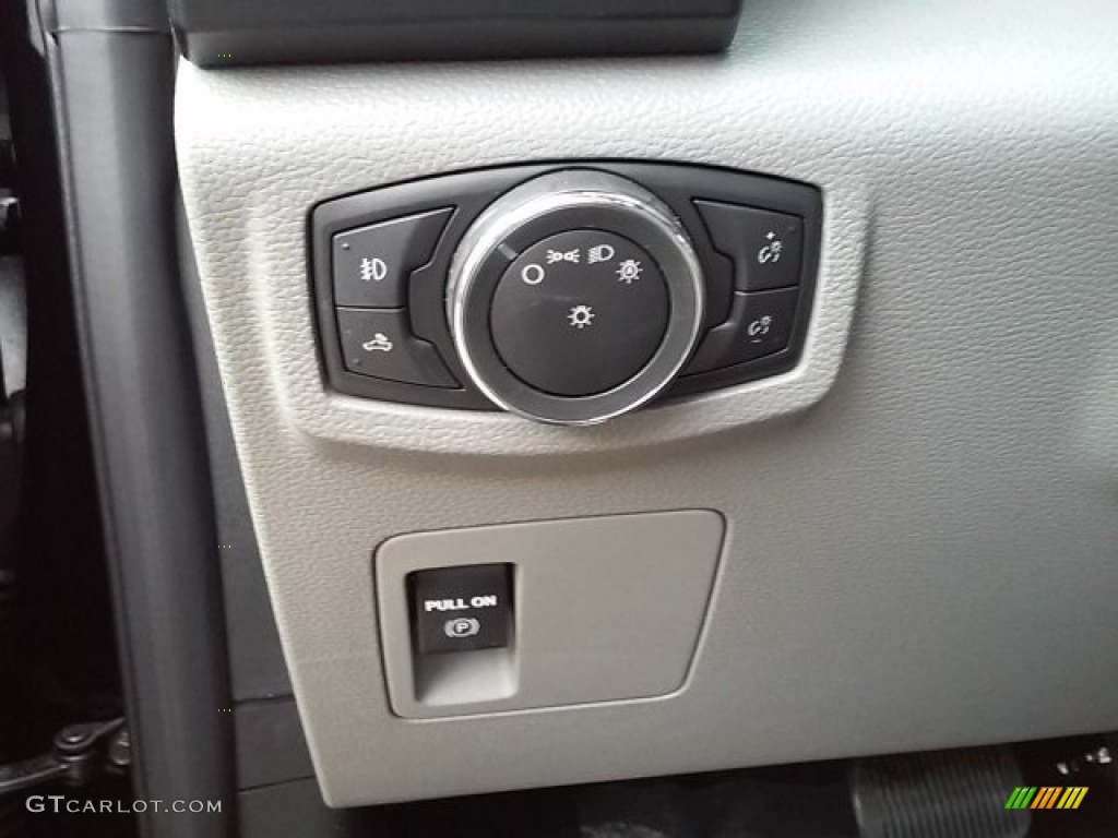 2016 F150 XL Regular Cab - Shadow Black / Medium Earth Gray photo #22