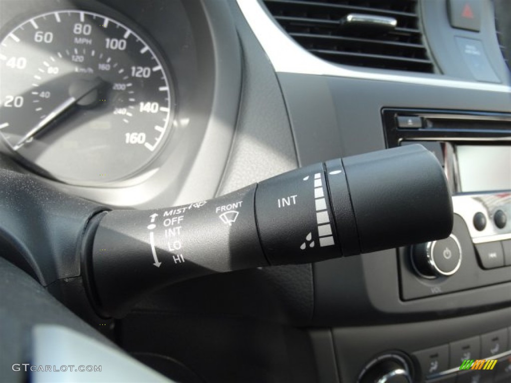 2016 Nissan Sentra S Controls Photo #110559883