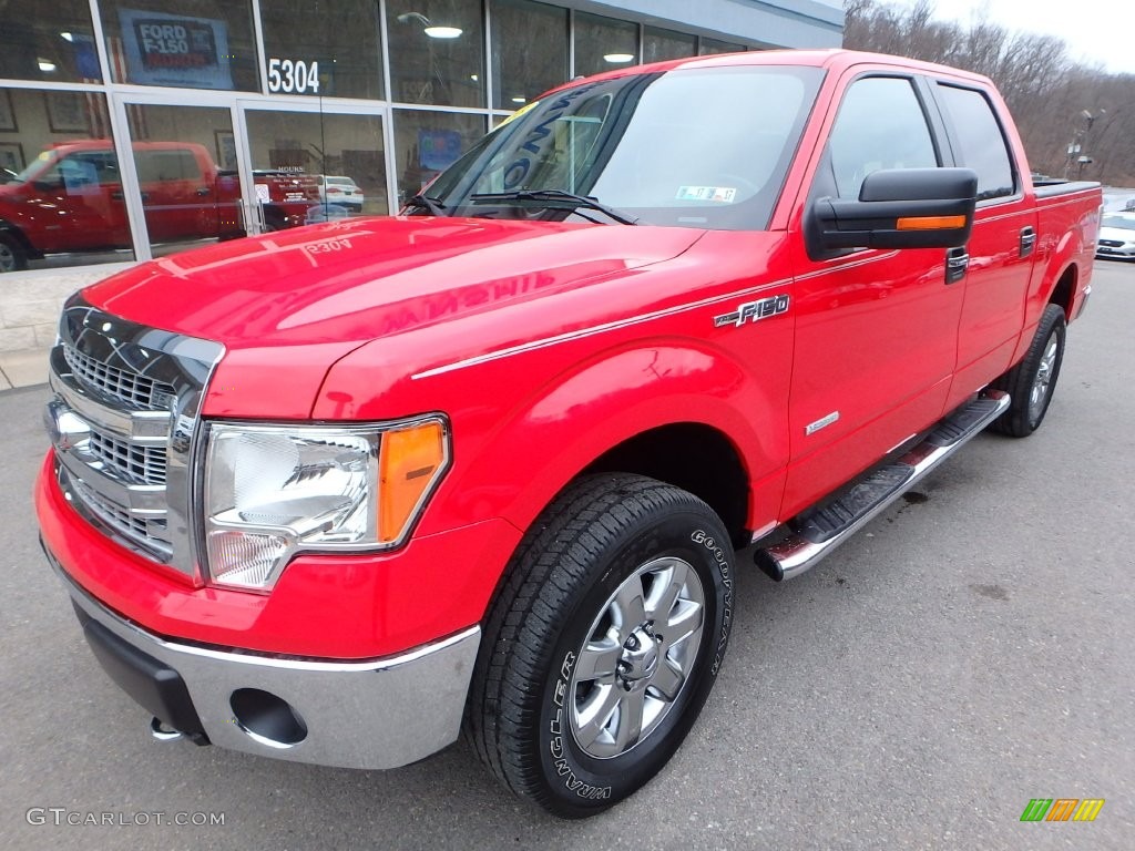 2013 F150 XLT SuperCrew 4x4 - Race Red / Steel Gray photo #9