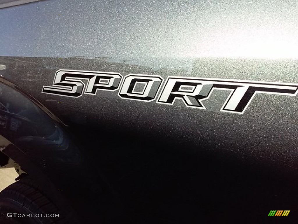 2016 F150 XL SuperCab - Magnetic / Medium Earth Gray photo #10