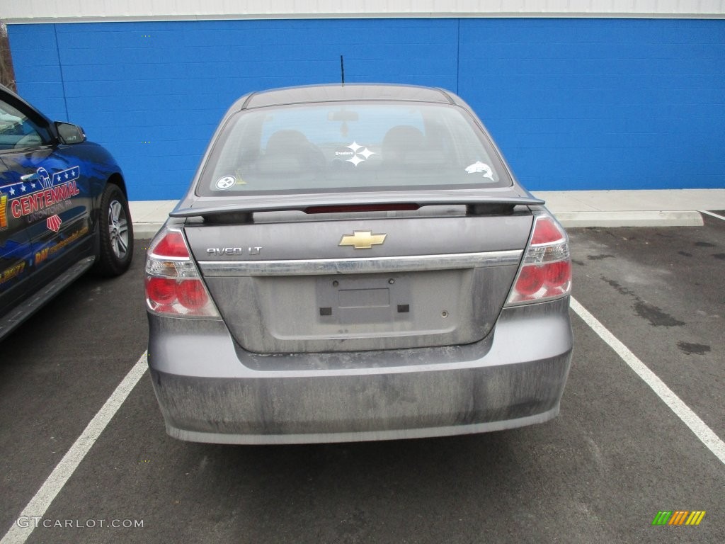 2010 Aveo LT Sedan - Medium Gray / Charcoal photo #3