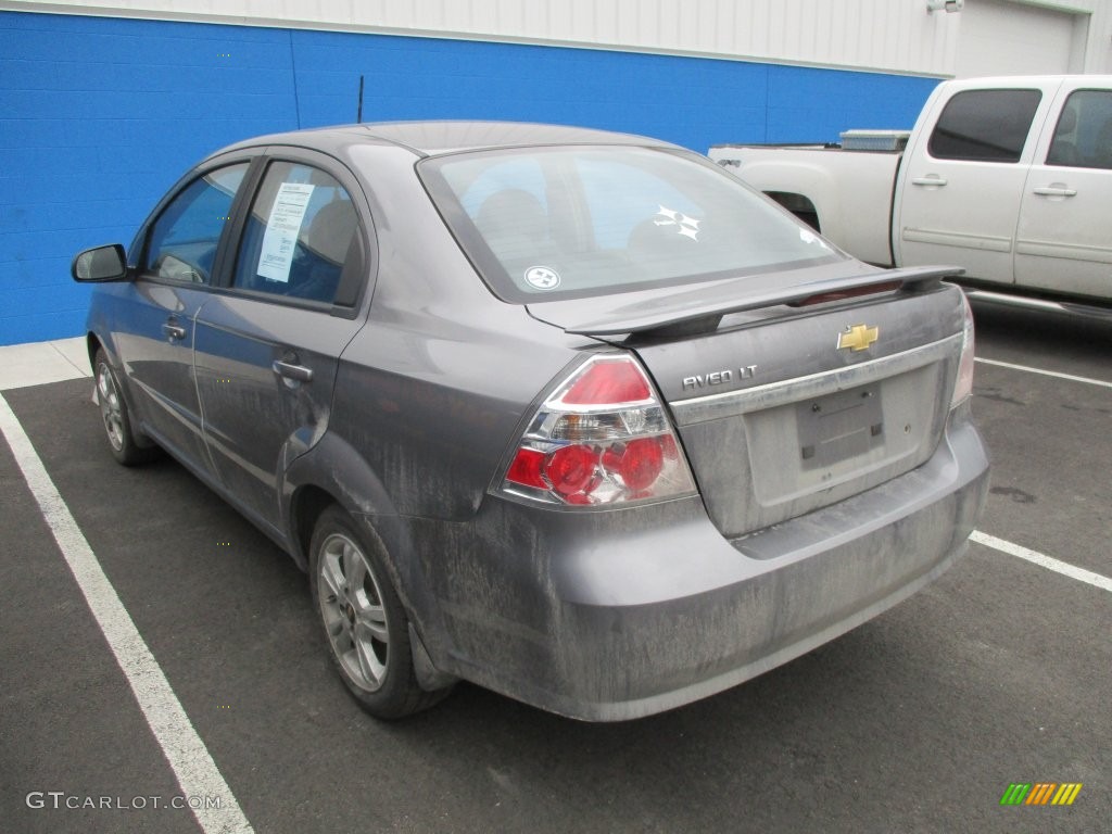 2010 Aveo LT Sedan - Medium Gray / Charcoal photo #4