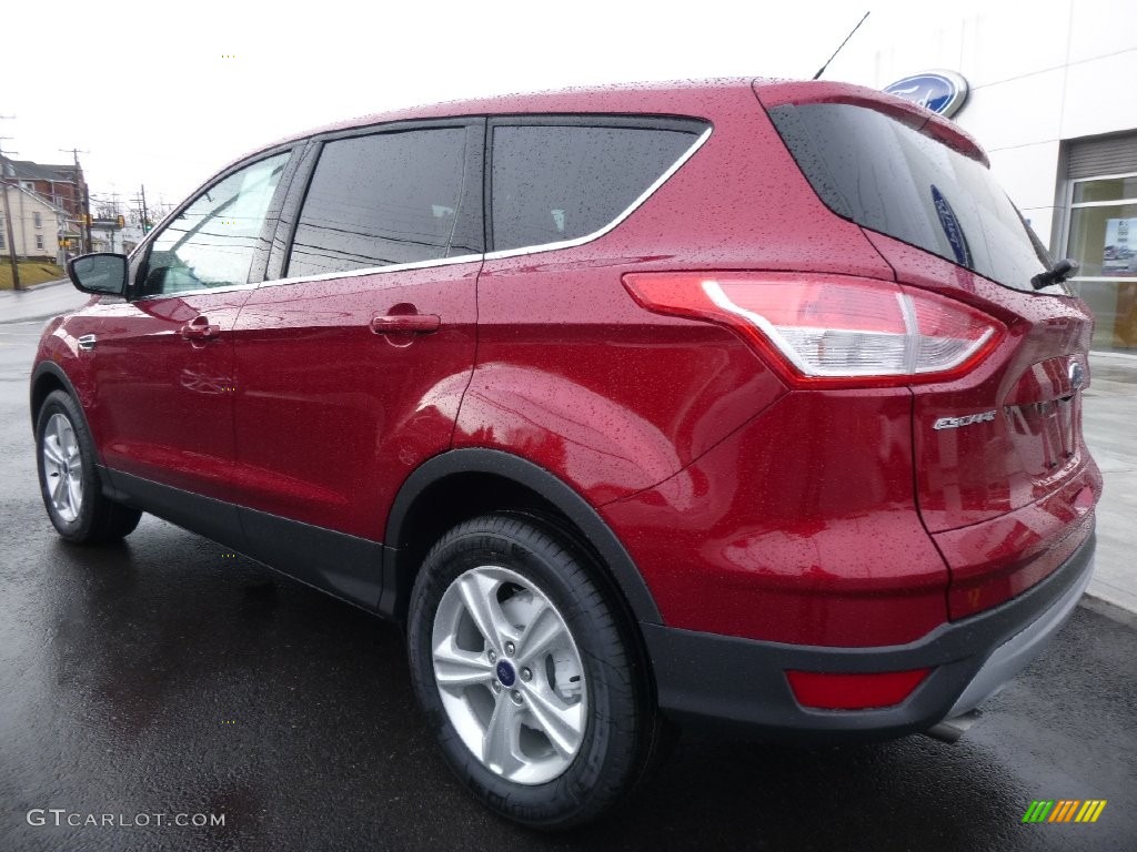 2016 Escape SE 4WD - Ruby Red Metallic / Charcoal Black photo #8