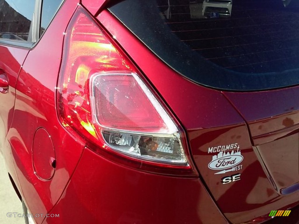 2016 Fiesta SE Hatchback - Ruby Red Metallic / Charcoal Black photo #8