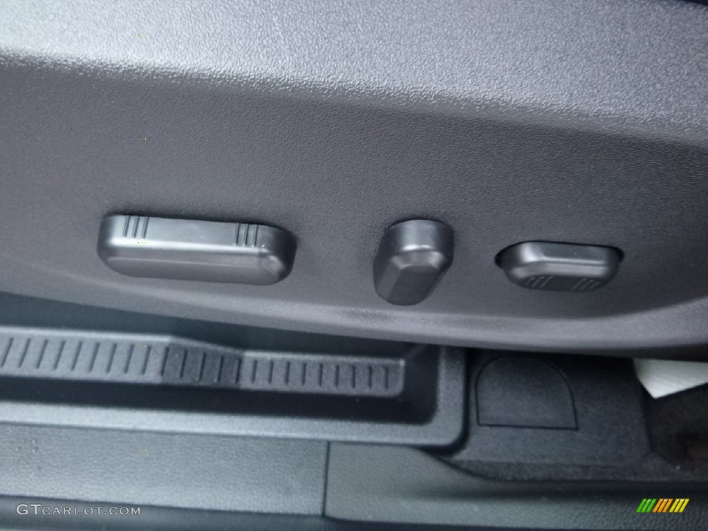 2016 Escape SE 4WD - Ruby Red Metallic / Charcoal Black photo #15