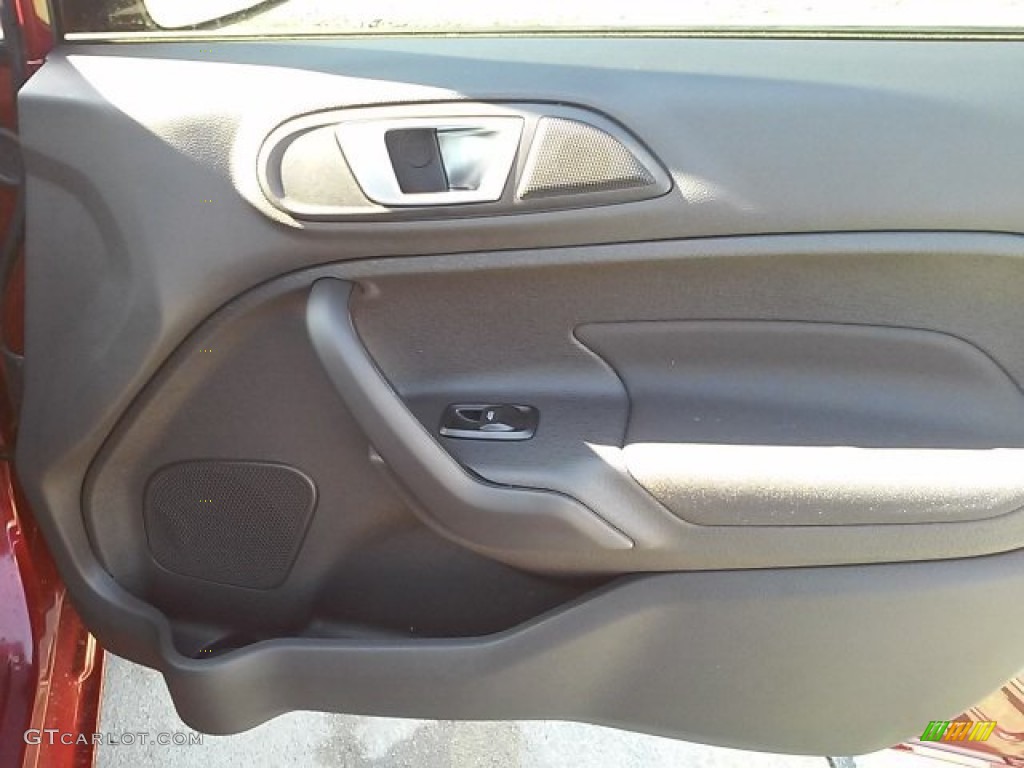 2016 Fiesta SE Hatchback - Ruby Red Metallic / Charcoal Black photo #18
