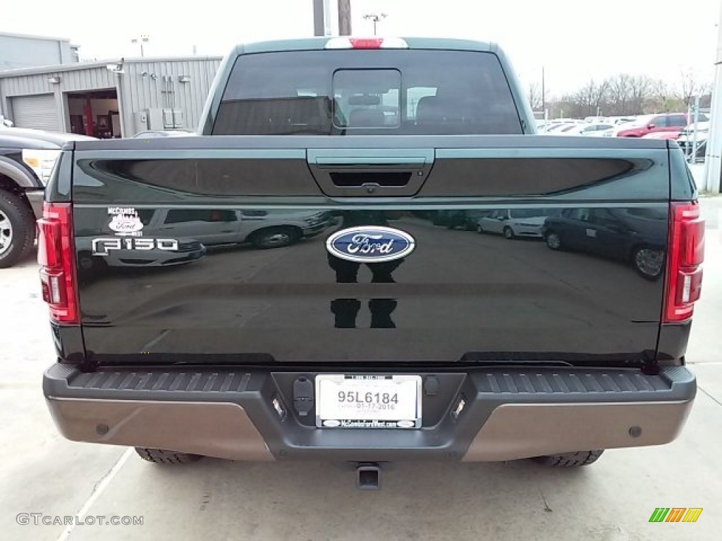 2015 F150 Lariat SuperCrew 4x4 - Green Gem Metallic / Medium Light Camel photo #17