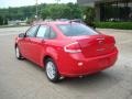 Vermillion Red - Focus SE Sedan Photo No. 2