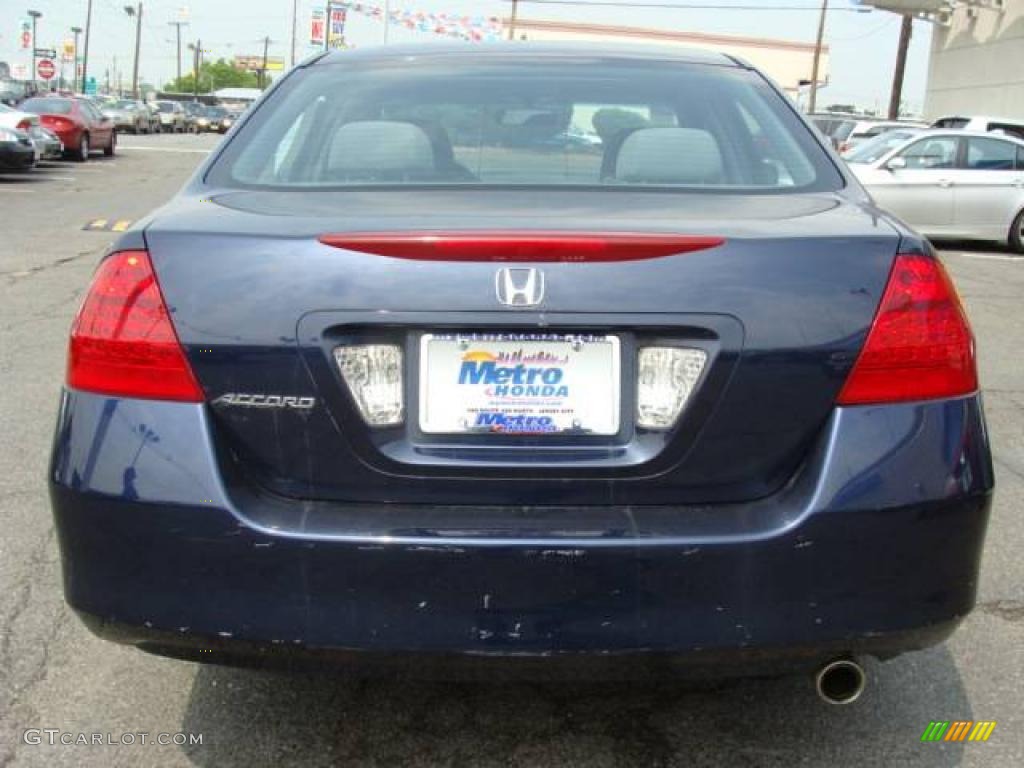 2006 Accord EX Sedan - Royal Blue Pearl / Gray photo #5
