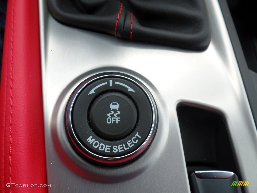 2016 Chevrolet Corvette Stingray Coupe Controls Photo #110592760