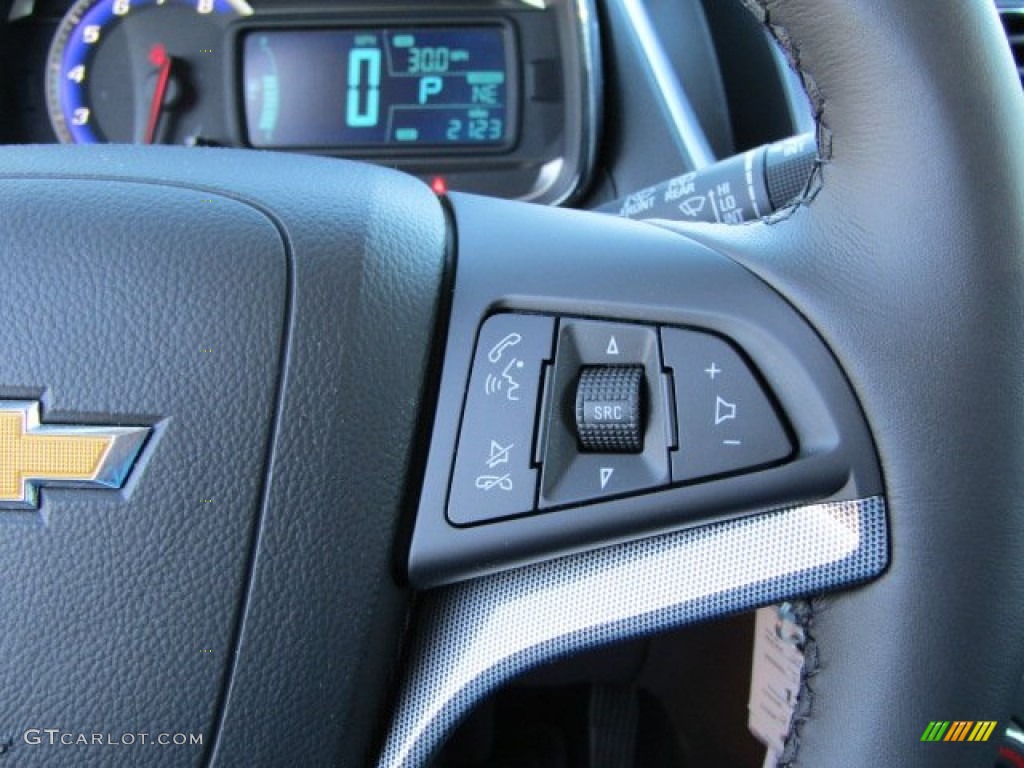 2015 Trax LTZ - Ruby Red Metallic / Jet Black photo #14