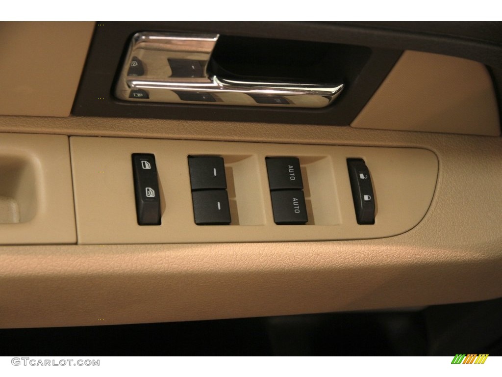 2013 F150 XLT SuperCrew 4x4 - Pale Adobe Metallic / Adobe photo #6