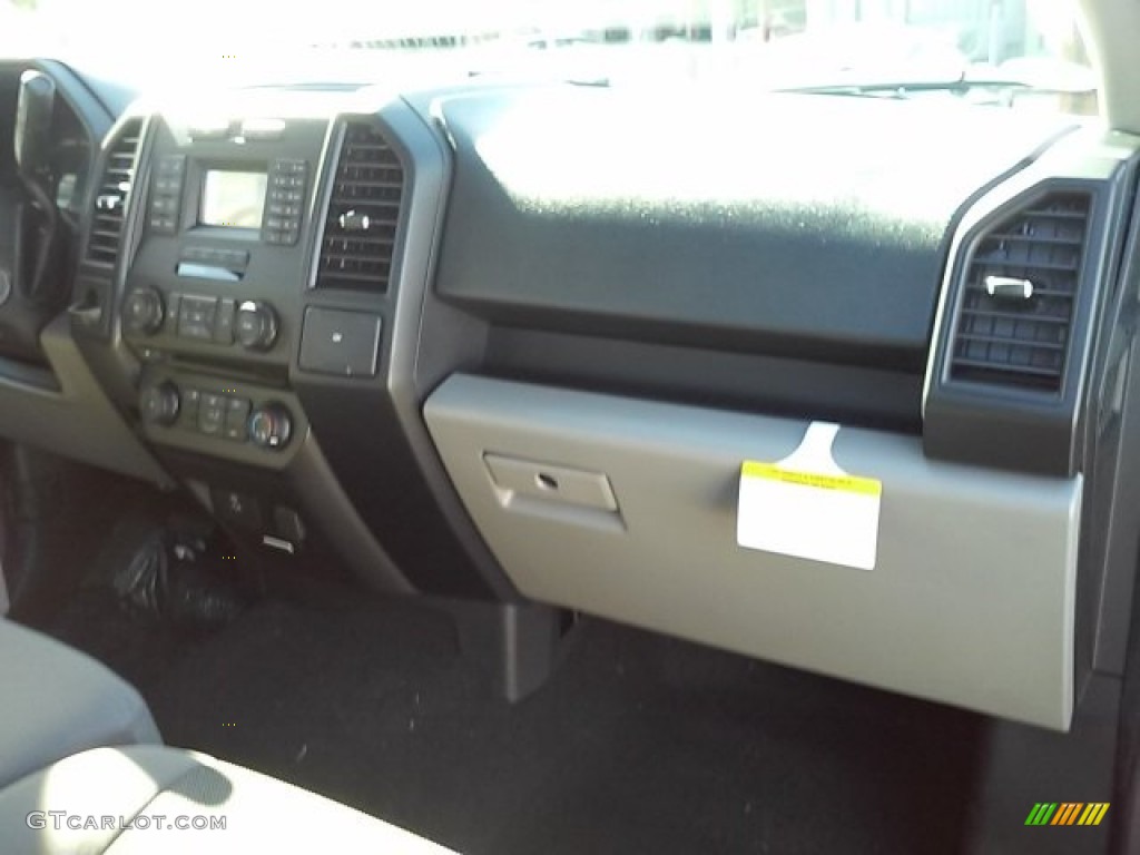 2016 F150 XL Regular Cab - Shadow Black / Medium Earth Gray photo #12