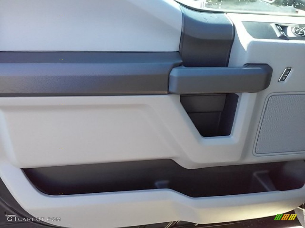 2016 F150 XL Regular Cab - Shadow Black / Medium Earth Gray photo #22