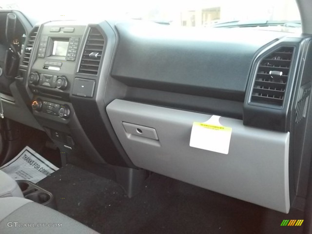 2016 F150 XL Regular Cab - Shadow Black / Medium Earth Gray photo #15