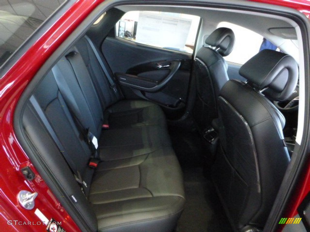 2016 Azera  - Venetian Red Pearl / Graphite Black photo #5
