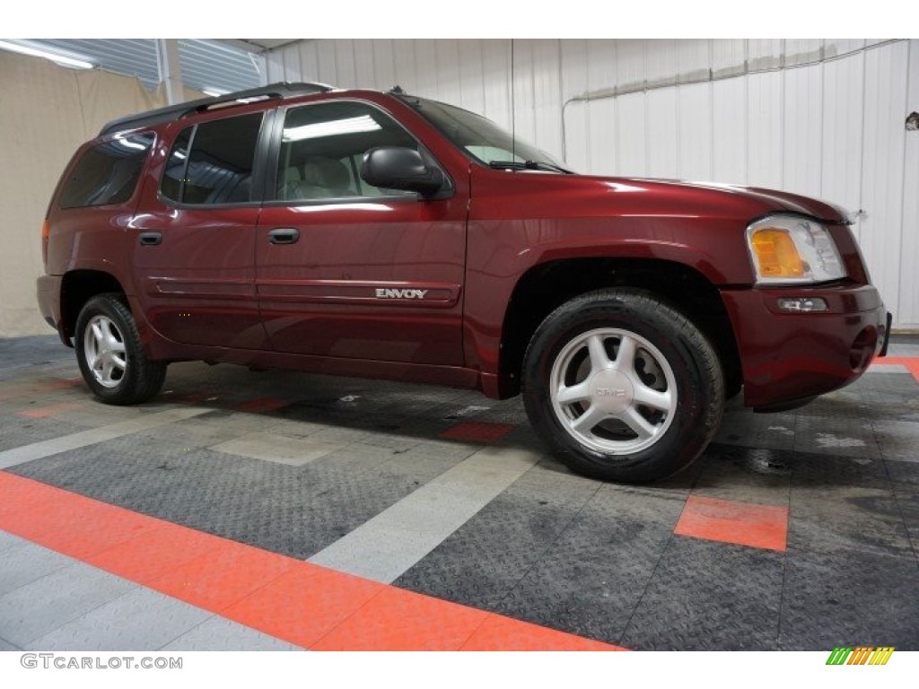 2004 Envoy XL SLE 4x4 - Monterey Maroon Metallic / Dark Pewter photo #6