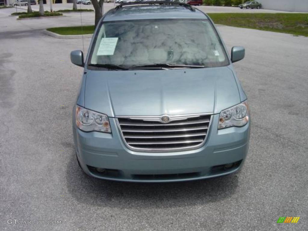 2008 Town & Country Touring - Clearwater Blue Pearlcoat / Medium Pebble Beige/Cream photo #8