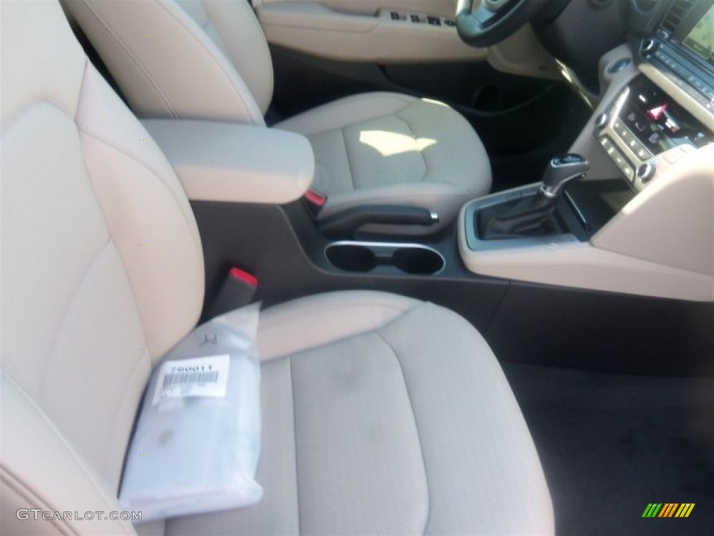 2017 Elantra Limited - Red / Beige photo #14