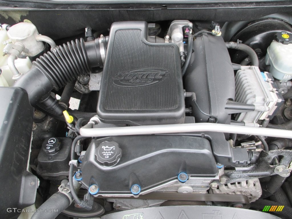 2004 TrailBlazer LS - Dark Gray Metallic / Medium Pewter photo #16