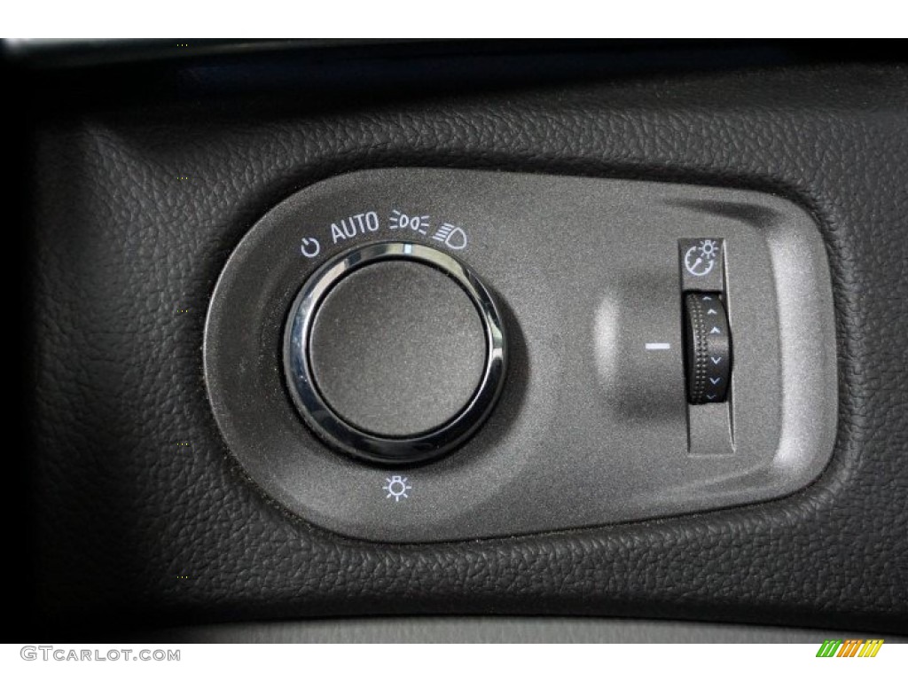 2010 SRX V6 - Radiant Silver / Shale/Brownstone photo #34