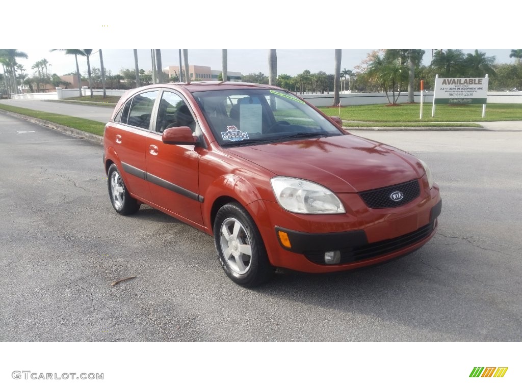 2006 Rio Rio5 SX Hatchback - Sunset Orange / Gray photo #7