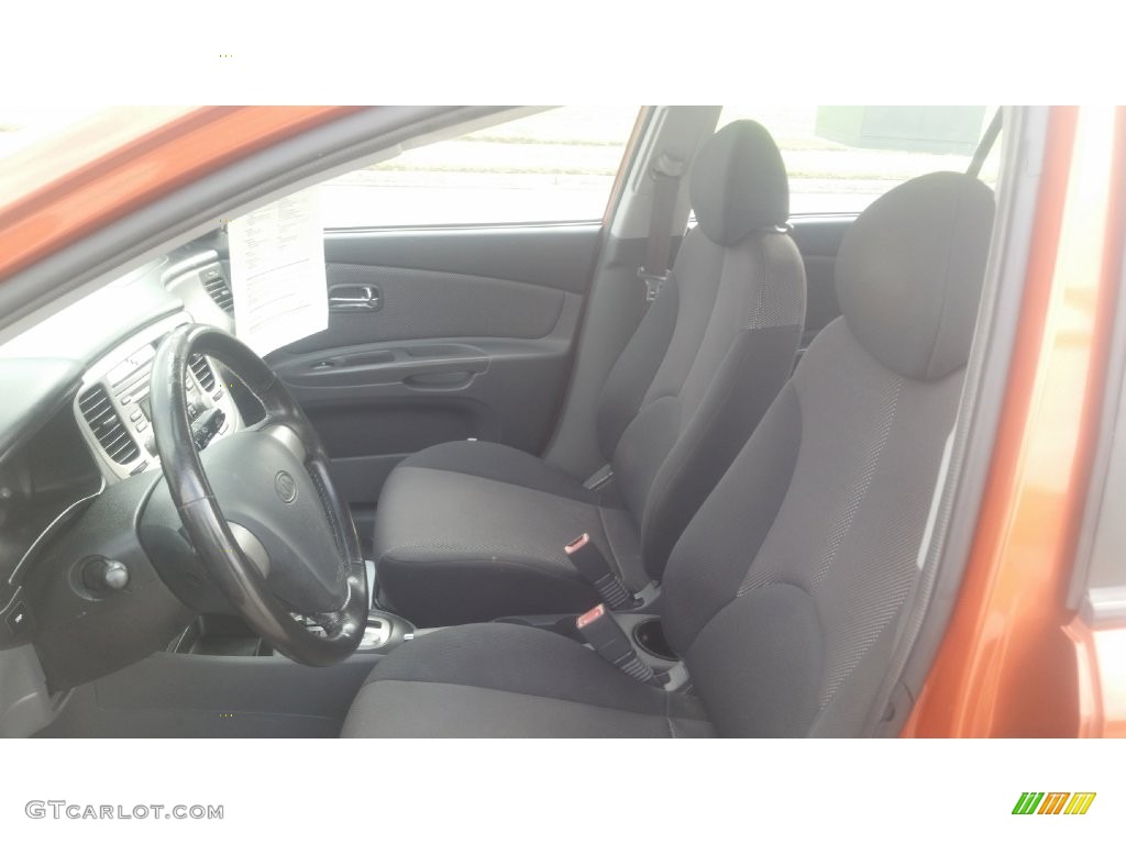 2006 Rio Rio5 SX Hatchback - Sunset Orange / Gray photo #9