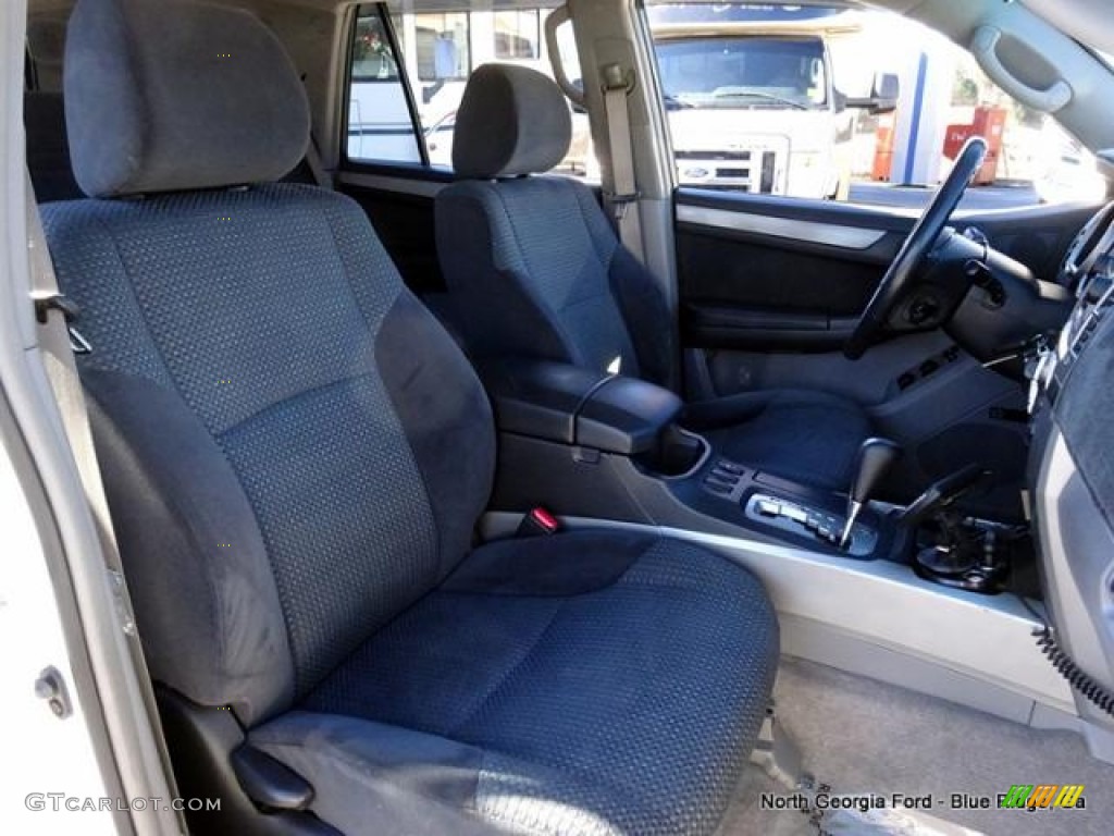 2004 4Runner SR5 4x4 - Natural White / Dark Charcoal photo #12