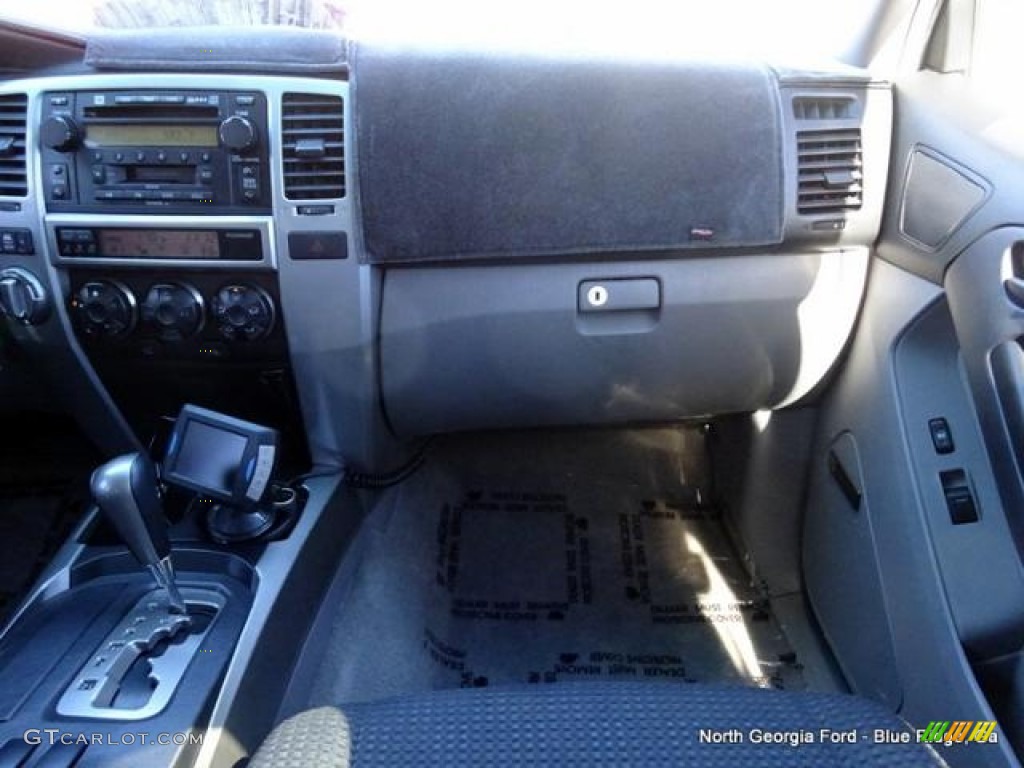 2004 4Runner SR5 4x4 - Natural White / Dark Charcoal photo #18