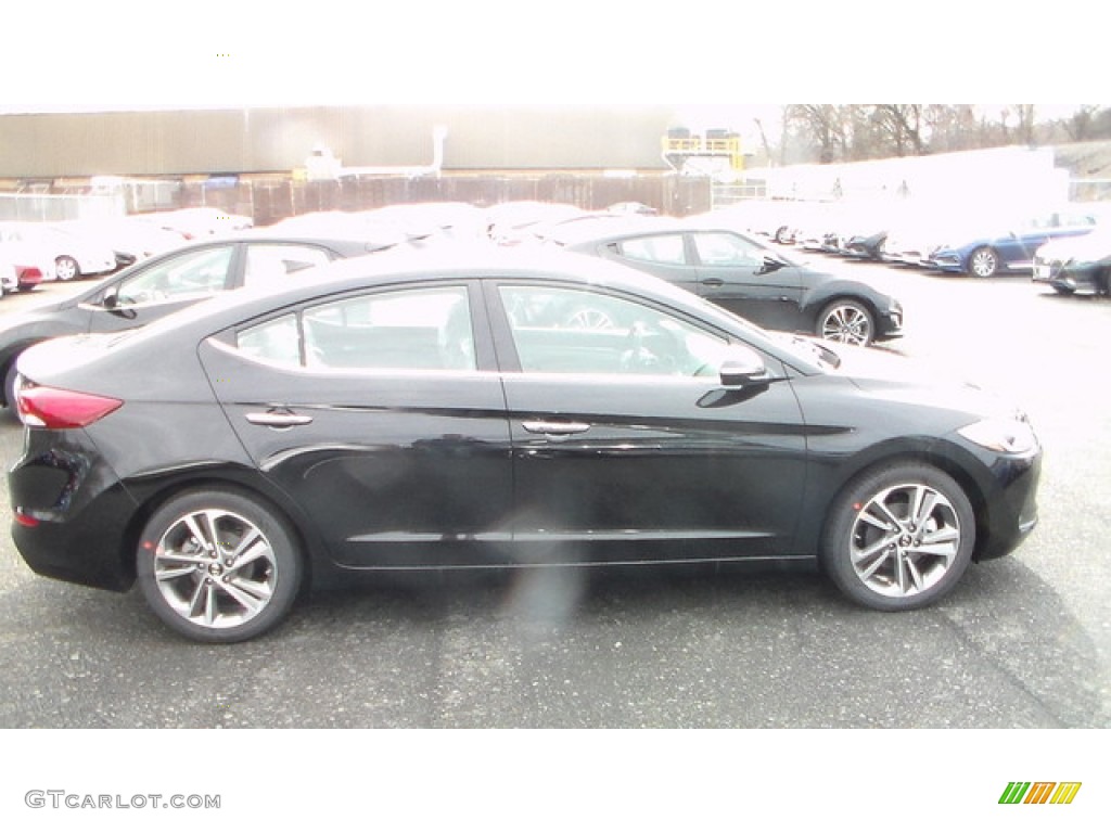 2017 Elantra Limited - Black / Gray photo #3