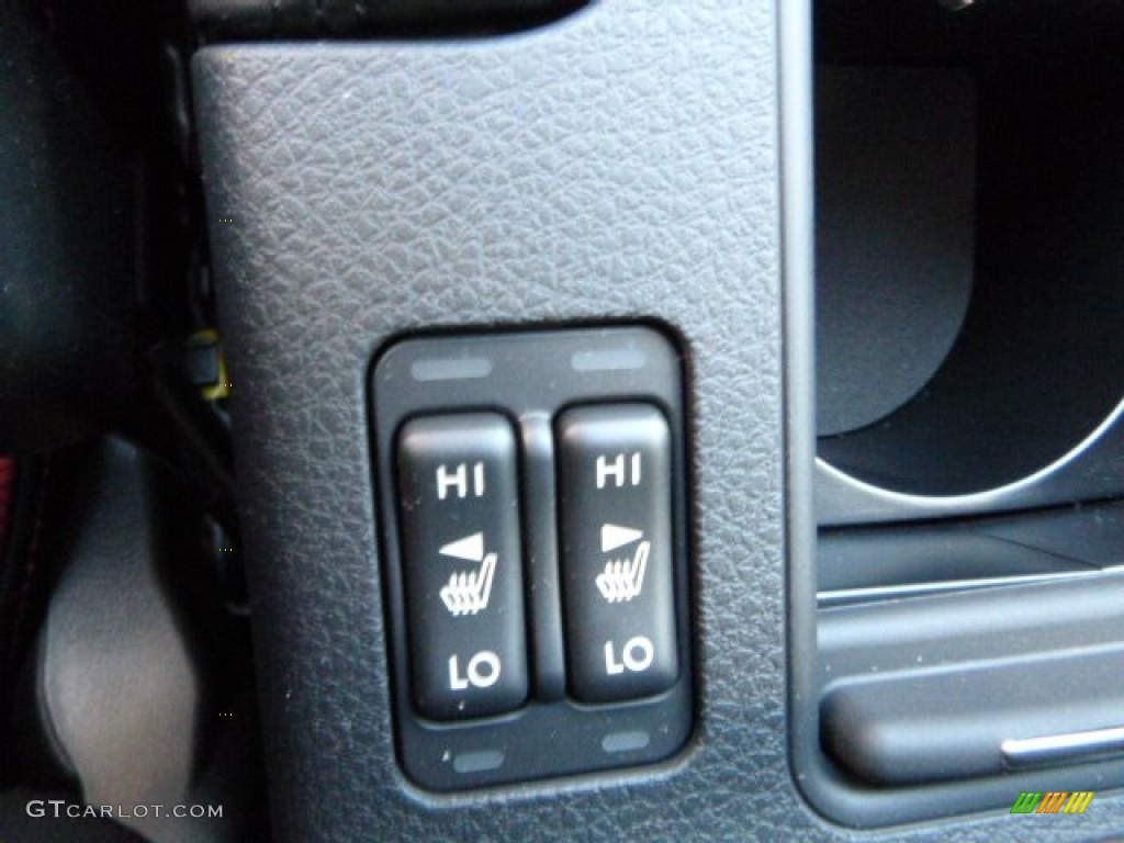 2016 Subaru WRX STI Controls Photo #110637604