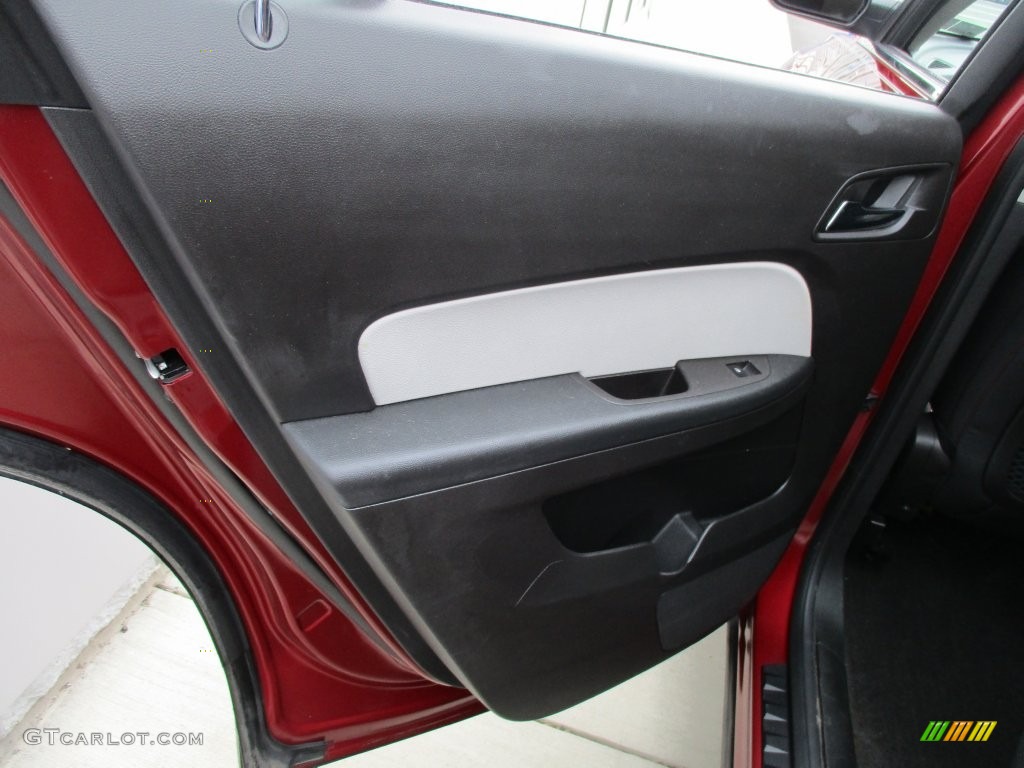 2010 Equinox LS AWD - Cardinal Red Metallic / Jet Black/Light Titanium photo #23