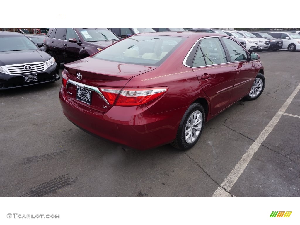2015 Camry LE - Ruby Flare Pearl / Ash photo #3