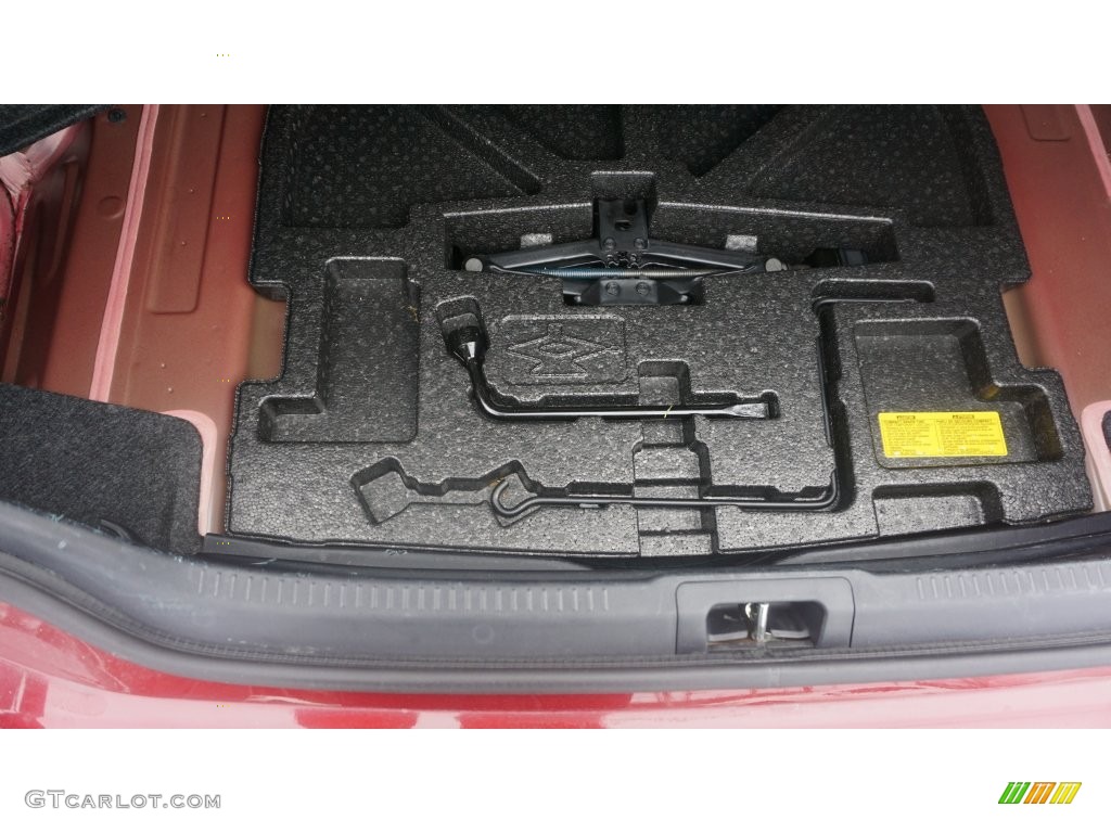 2015 Camry LE - Ruby Flare Pearl / Ash photo #23