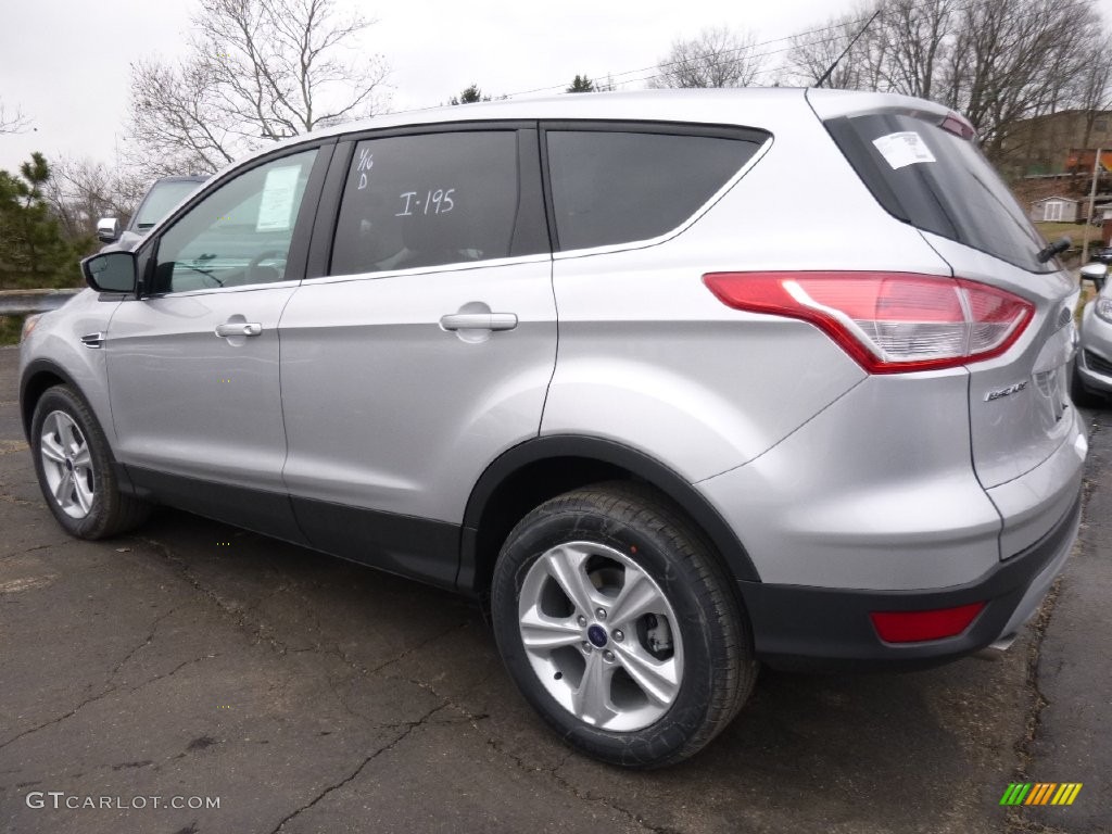 2016 Escape SE 4WD - Ingot Silver Metallic / Charcoal Black photo #3