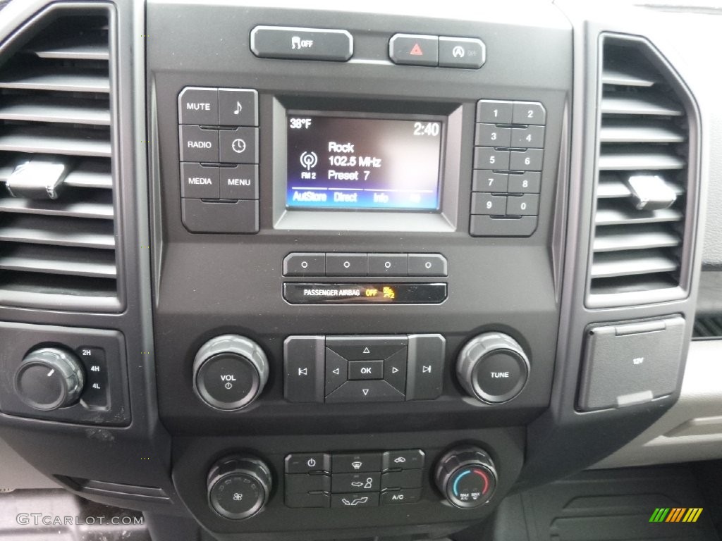 2016 F150 XL SuperCab 4x4 - Blue Jeans / Medium Earth Gray photo #15