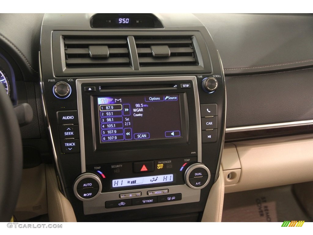 2013 Camry XLE - Champagne Mica / Ivory photo #9