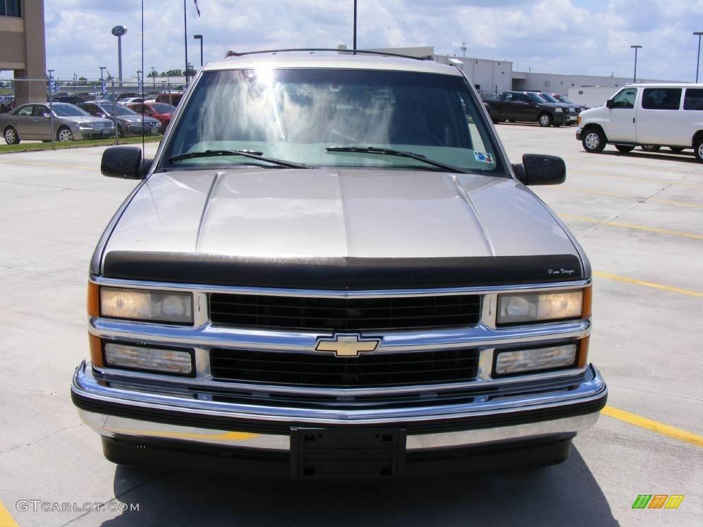 1999 Tahoe LS - Light Pewter Metallic / Gray photo #8