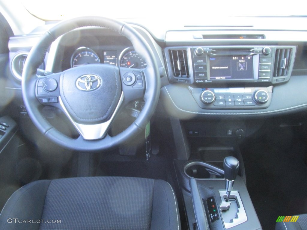 2016 RAV4 XLE - Black Currant Metallic / Black photo #25