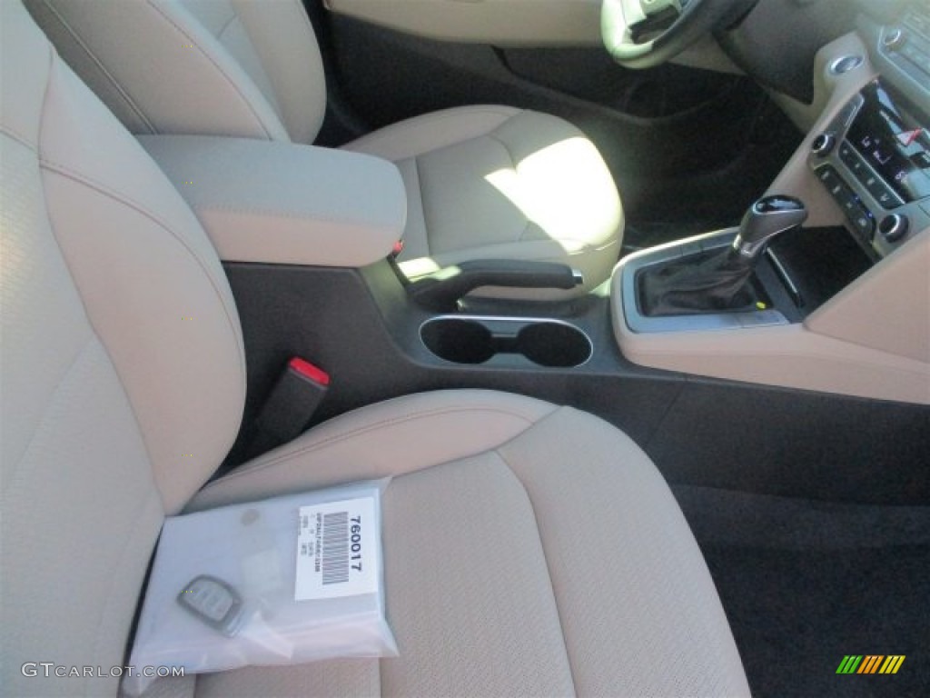 2017 Elantra Limited - Red / Beige photo #14