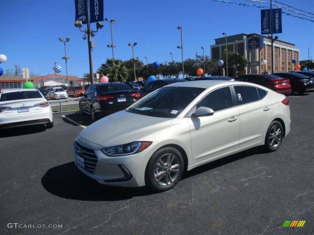 2017 Elantra SE - Beige / Beige photo #6